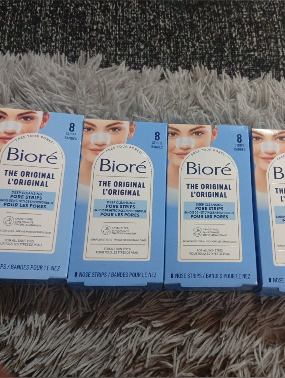 Biore Deep Cleansing Pore Strips – Pack Of 5 (8 Strips in each)